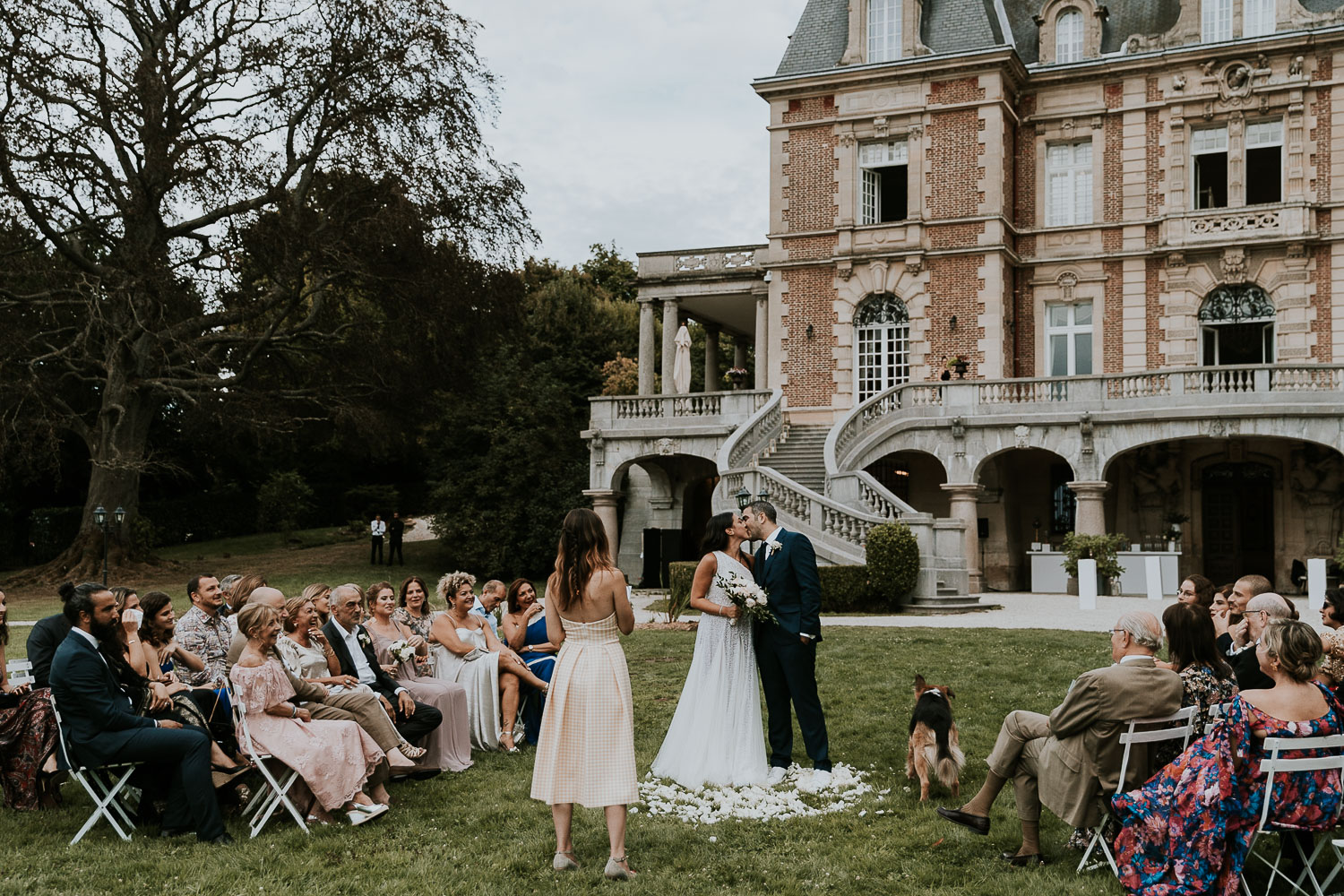 chateau-bouffemont-outdoor-wedding-137