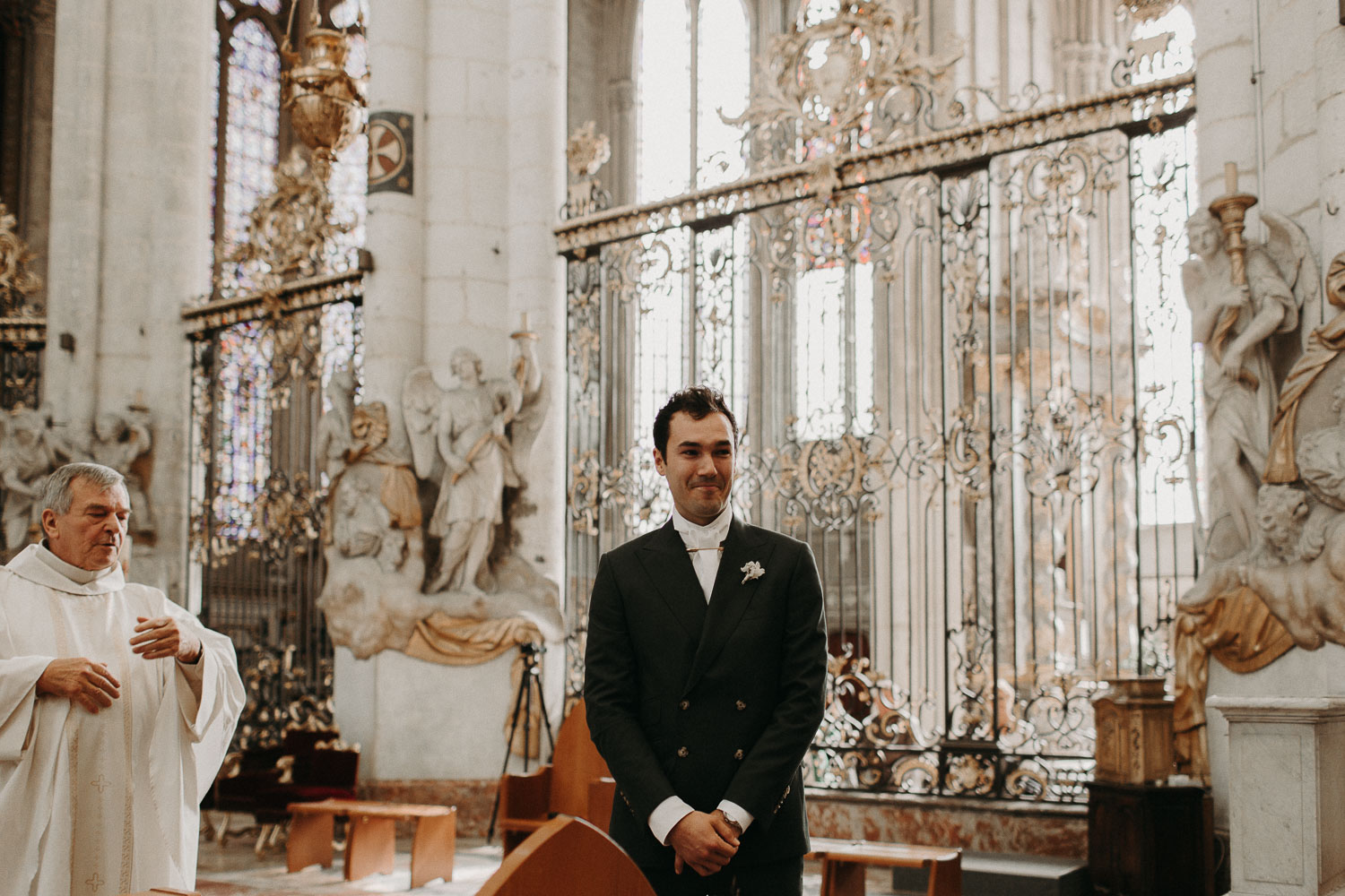 Photographe mariage cathédrale Amiens