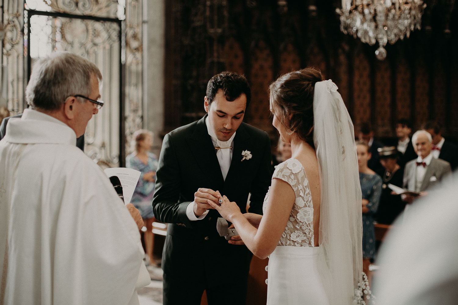 Photographe mariage cathédrale Amiens