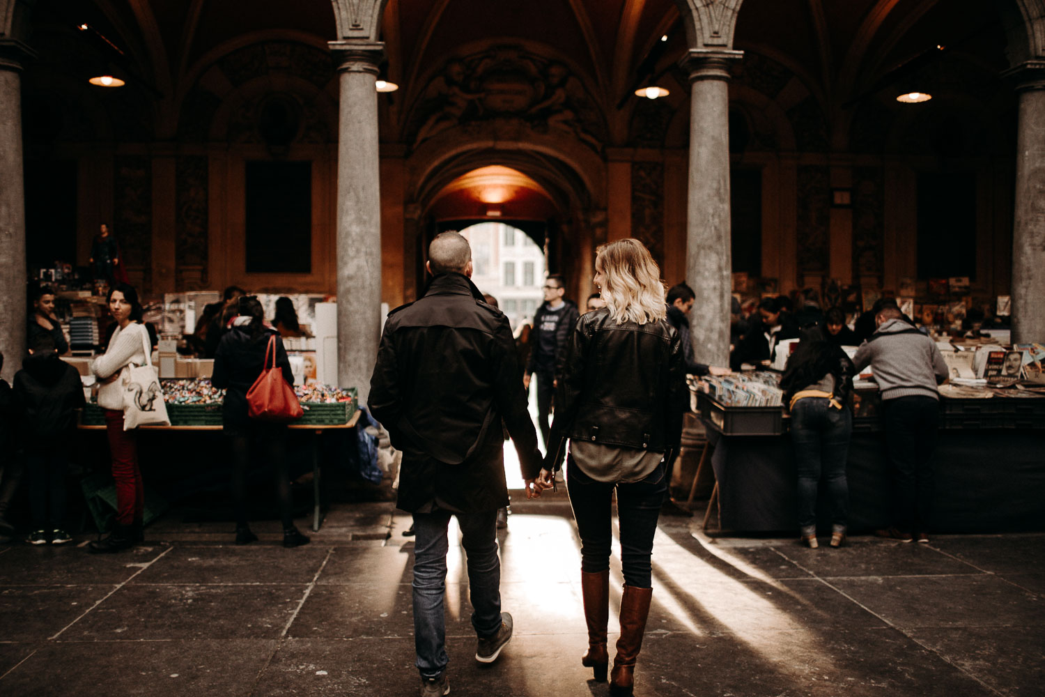 seance-couple-vieux-lille-engagement-photographe-lifestyle-nord-21