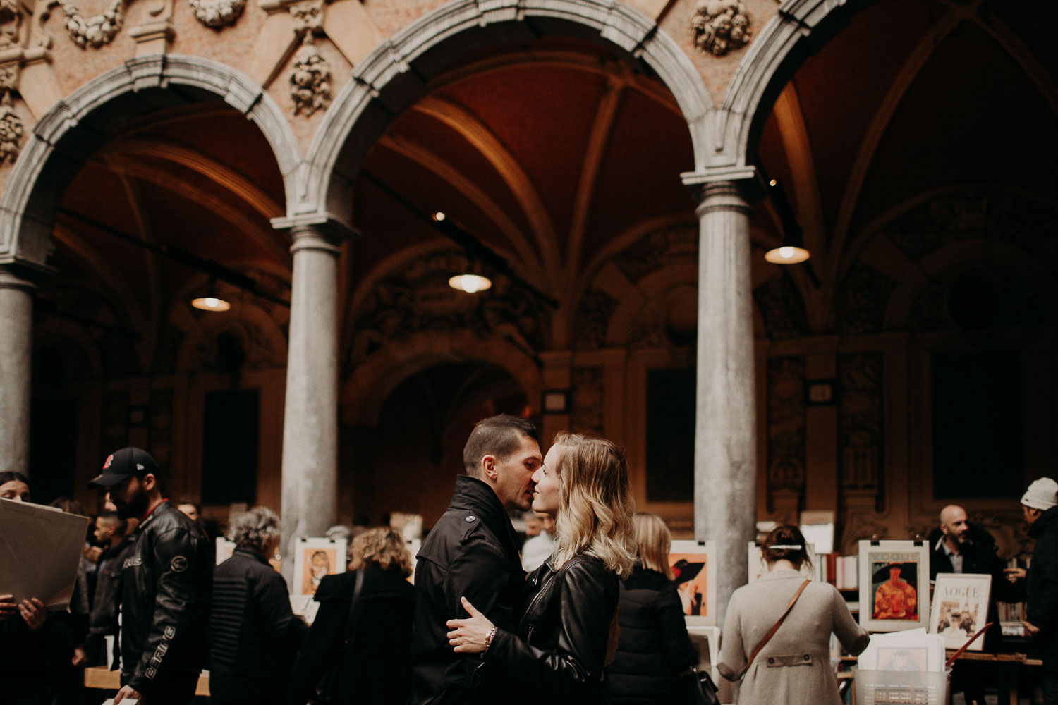 seance-couple-vieux-lille-engagement-photographe-lifestyle-nord-7